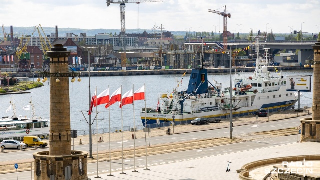 Fot. Robert Stachnik [Radio Szczecin] 02.05.2020 Stan epidemiczny. Dzień czterdziesty dziewiąty - Dzień Flagi Rzeczypospolitej Polskiej [WIDEO, DUŻO ZDJĘĆ]