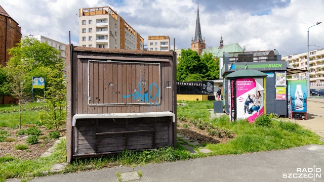 Fot. Robert Stachnik [Radio Szczecin] 3.05.2020 Stan epidemiczny. Dzień pięćdziesiąty - Szczecin. Ulica ks. Kardynała Stefana Wyszyńskiego. [WIDEO, DUŻO ZDJĘĆ]