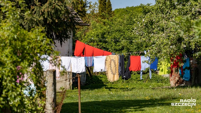Fot. Robert Stachnik [Radio Szczecin] 9.05.2020 Stan epidemiczny. Dzień pięćdziesiąty piąty. Glinna [WIDEO, DUŻO ZDJĘĆ]