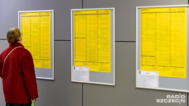 Fot. Robert Stachnik [Radio Szczecin] 11.05.2020 Stan epidemiczny. Dzień pięćdziesiąty siódmy. Szczecin Główny [WIDEO, DUŻO ZDJĘĆ]