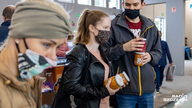 Fot. Robert Stachnik [Radio Szczecin] 16.05.2020 Stan epidemiczny. Dzień sześćdziesiąty drugi - Słoneczny Bazar [WIDEO, DUŻO ZDJĘĆ]