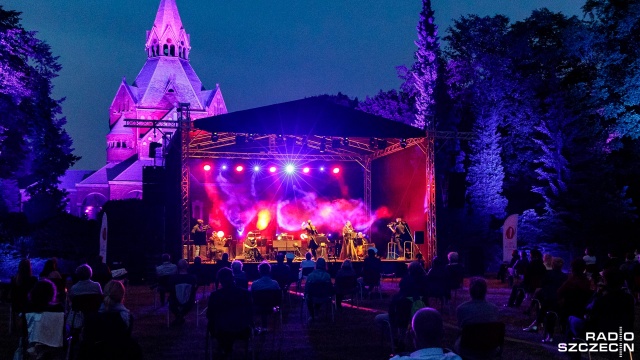 Fot. Robert Stachnik [Radio Szczecin] "Tym, którzy nie powrócili z morza." Niezwykły koncert w Szczecinie [DUŻO ZDJĘĆ]