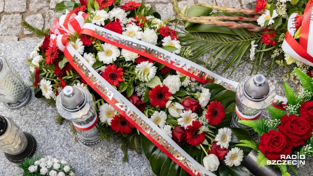 Fot. Robert Stachnik [Radio Szczecin] Obchody dnia Pamięci Ofiar Niemieckich Nazistowskich Obozów Koncentracyjnych w Szczecinie [ZDJĘCIA]