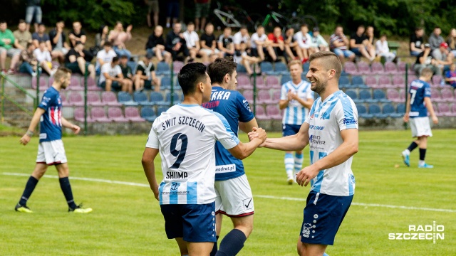 Fot. Robert Stachnik [Radio Szczecin] Iskierka - Świt: 11 goli do jednej bramki [DUŻO ZDJĘĆ]