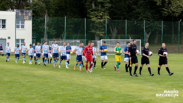 Fot. Robert Stachnik [Radio Szczecin] Iskierka - Świt: 11 goli do jednej bramki [DUŻO ZDJĘĆ]