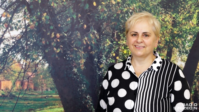 Pierwsza łąka została już wysiana - mówi Barbara Rawecka, burmistrz miasta. Fot. Robert Stachnik [Radio Szczecin] A w Chojnie kwietne, miododajne łąki... [ZDJĘCIA]