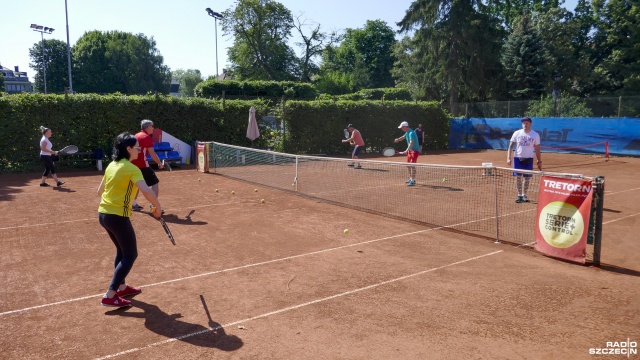 Fot. Maciej Papke [Radio Szczecin] Family Tenis na kortach przy Wojska Polskiego [WIDEO, ZDJĘCIA]