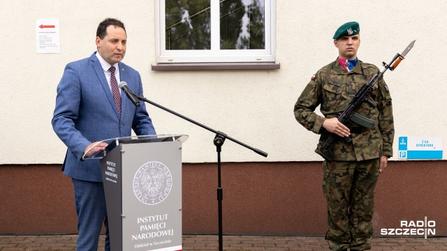 Fot. Robert Stachnik [Radio Szczecin] Uroczyste odsłonięcie tablicy poświęconej prof. Sokołowskiemu [WIDEO, ZDJĘCIA]