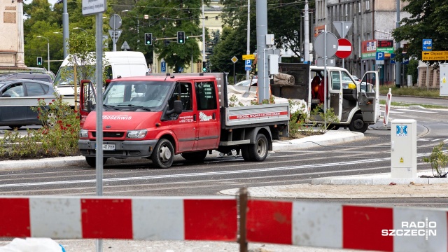 Fot. Robert Stachnik [Radio Szczecin] Od soboty plac Szarych Szeregów znowu przejezdny [ZDJĘCIA]