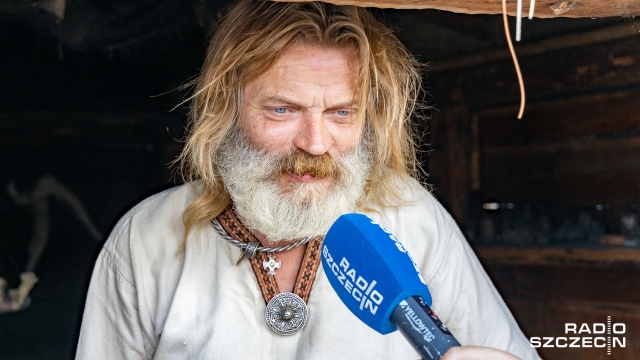Fot. Robert Stachnik [Radio Szczecin] Warsztaty u wikingów w Wolinie [DUŻO ZDJĘĆ]