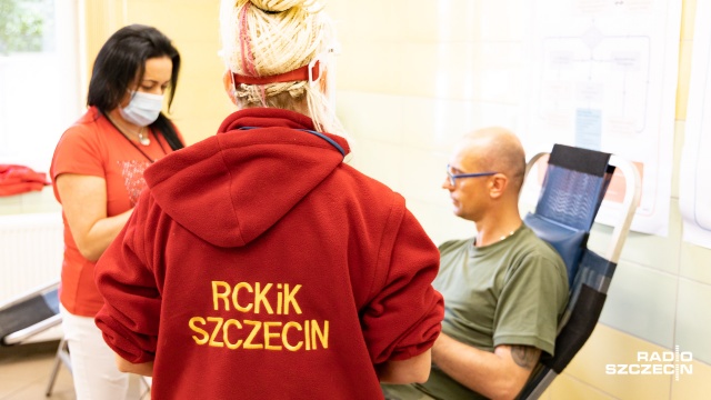 Fot. Robert Stachnik [Radio Szczecin] Żołnierze WOT oddali krew. "To dla nas wręcz obowiązek" [WIDEO, DUŻO ZDJĘĆ]