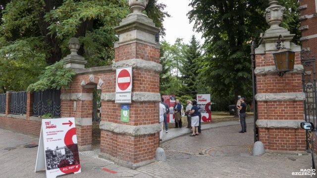 Fot. Maciej Papke [Radio Szczecin] Plenerowa wystawa z okazji 40. rocznicy powstania Solidarności [ZDJĘCIA]
