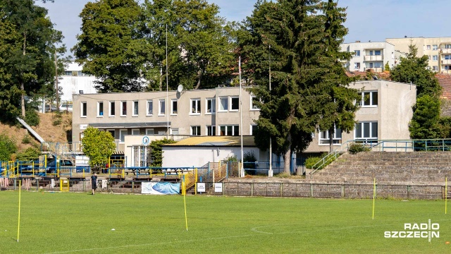 Fot. Robert Stachnik [Radio Szczecin] Ostatni etap budowy nowego stadionu przy ul. Bandurskiego [WIDEO, ZDJĘCIA]