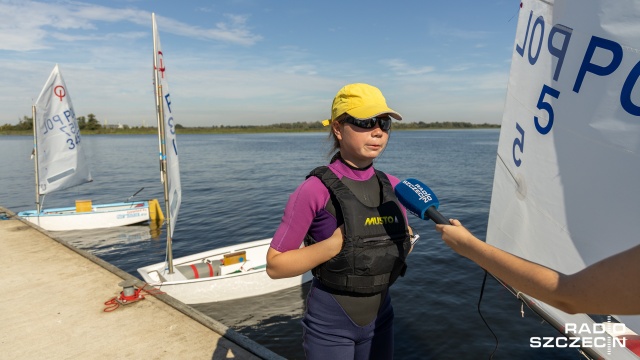 Fot. Robert Stachnik [Radio Szczecin] Młodzi żeglarze rywalizują na jeziorze Dąbie [WIDEO, ZDJĘCIA]