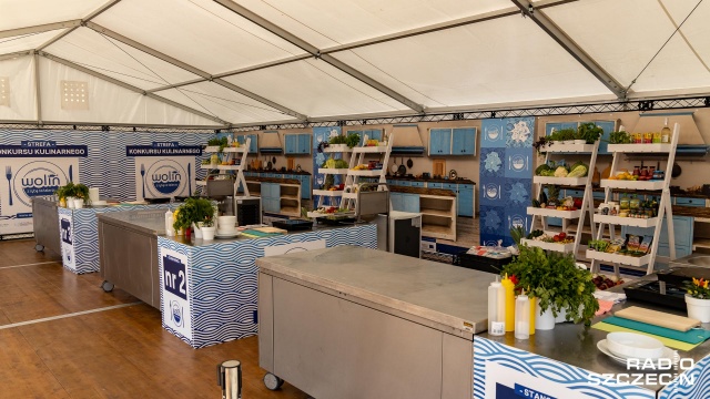 Fot. Robert Stachnik [Radio Szczecin] Urodziny Radia Szczecin na Łasztowni z naszymi słuchaczami [2xWIDEO, DUŻO ZDJĘĆ]