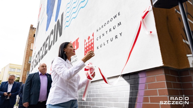 Fot. Robert Stachnik [Radio Szczecin] Mural na 40. rocznicę powstania Solidarności [WIDEO, ZDJĘCIA]