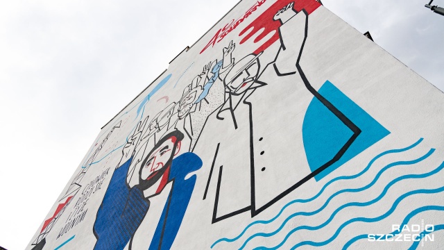 Fot. Robert Stachnik [Radio Szczecin] Mural na 40. rocznicę powstania Solidarności [WIDEO, ZDJĘCIA]