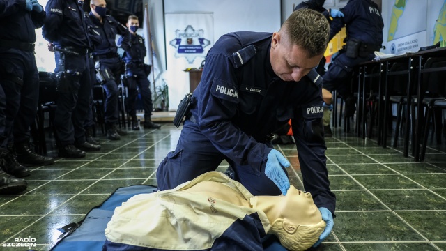 Fot. Wojciech Ochrymiuk [Radio Szczecin] Nowy sprzęt dla zachodniopomorskiej policji [WIDEO, DUŻO ZDJĘĆ]