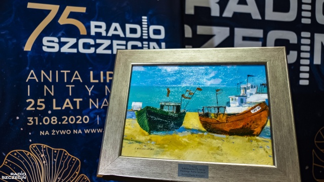 Obraz od Radia Koszalin Fot. Wojciech Ochrymiuk [Radio Szczecin] 75 lat Radia Szczecin. Prezydent i premier dziękują za dobrą pracę. Były też inne prezenty... [3XWIDEO, DUŻO ZDJĘĆ]