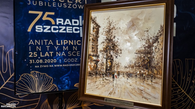 Obraz od Polskiego Radia SA Fot. Wojciech Ochrymiuk [Radio Szczecin] 75 lat Radia Szczecin. Prezydent i premier dziękują za dobrą pracę. Były też inne prezenty... [3XWIDEO, DUŻO ZDJĘĆ]