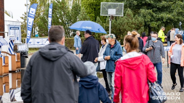 Fot. Robert Stachnik [Radio Szczecin] Życzenia dla Radia Szczecin: "żebyście zarażali słońcem, dobrą informacją i muzyką" [WIDEO, ZDJĘCIA]