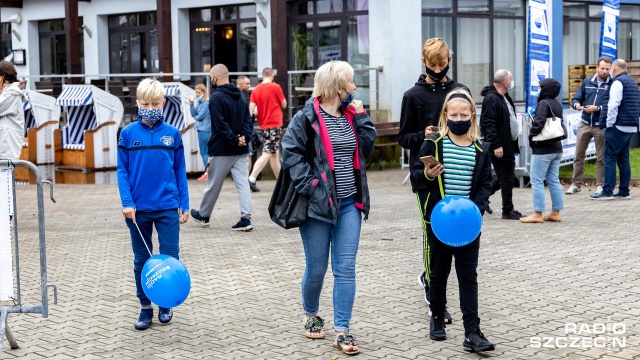 Fot. Robert Stachnik [Radio Szczecin] Życzenia dla Radia Szczecin: "żebyście zarażali słońcem, dobrą informacją i muzyką" [WIDEO, ZDJĘCIA]
