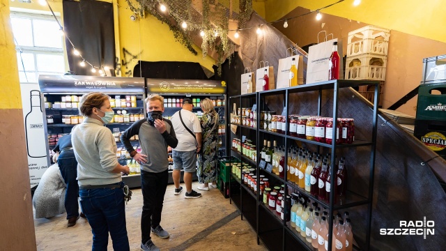 Fot. Robert Stachnik [Radio Szczecin] Bazar Smakoszy znowu pęka w szwach [ZDJĘCIA]