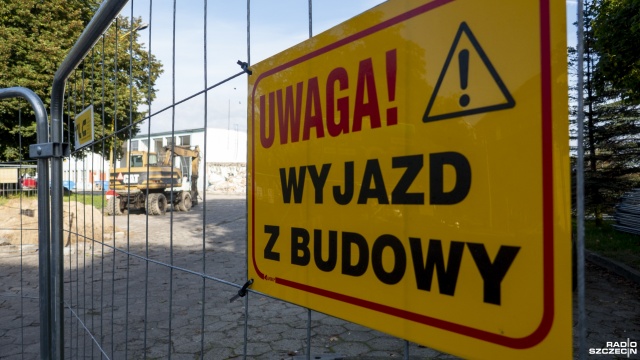 Fot. Maciej Papke [Radio Szczecin] Dworzec w Goleniowie zrównany z ziemią [DUŻO ZDJĘĆ]