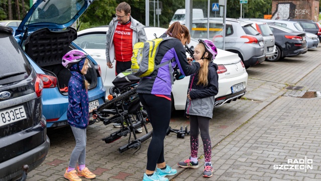 Fot. Robert Stachnik [Radio Szczecin] Rodzinnie na rowerach na łonie przyrody [ZDJĘCIA]