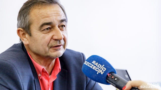 Fot. Robert Stachnik [Radio Szczecin] Dekomunizacja pomnika w Cedyni [ZDJĘCIA]