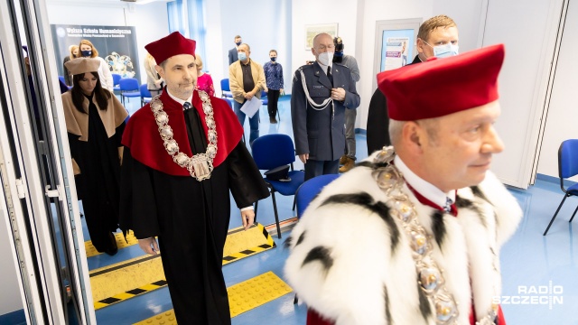 Fot. Robert Stachnik [Radio Szczecin] Inauguracja nowego roku akademickiego inna niż zwykle [ZDJĘCIA]