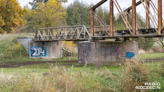 Fot. Robert Stachnik [Radio Szczecin] Pasjonaci wąskotorówki. Najpierw drezyny, później może jakaś ciuchcia [DUŻO ZDJĘĆ]