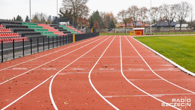 Fot. Robert Stachnik [Radio Szczecin] Stadion miejski w Myśliborzu czeka na sportowców [ZDJĘCIA]