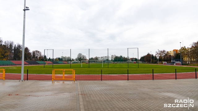Fot. Robert Stachnik [Radio Szczecin] Stadion miejski w Myśliborzu czeka na sportowców [ZDJĘCIA]