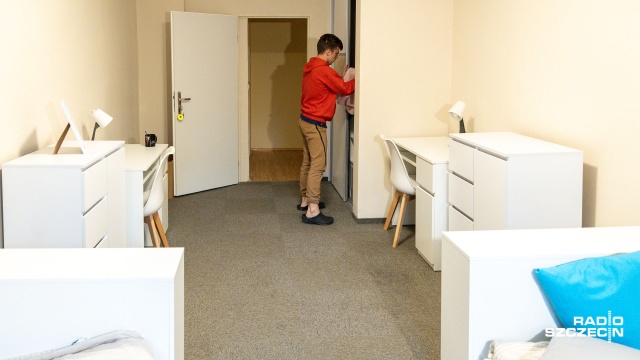 Fot. Robert Stachnik [Radio Szczecin] Wychowankowie Domu Dziecka w Policach dostali mieszkanie [WIDEO, ZDJĘCIA]