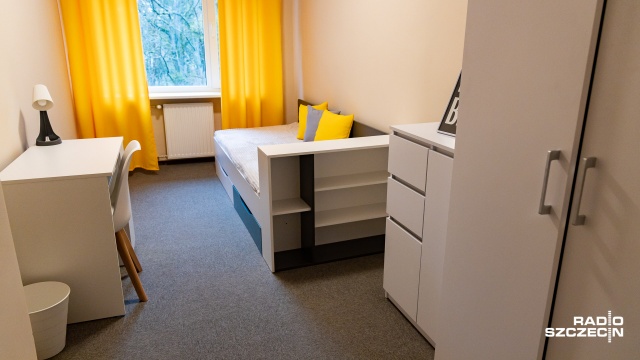 Fot. Robert Stachnik [Radio Szczecin] Wychowankowie Domu Dziecka w Policach dostali mieszkanie [WIDEO, ZDJĘCIA]