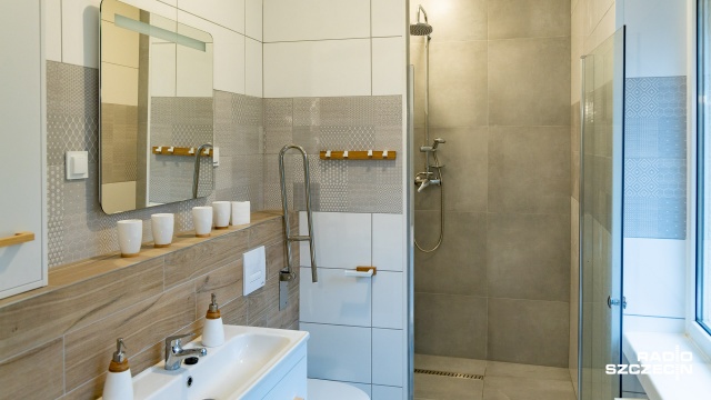 Fot. Robert Stachnik [Radio Szczecin] Wychowankowie Domu Dziecka w Policach dostali mieszkanie [WIDEO, ZDJĘCIA]