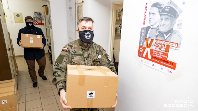 Fot. Robert Stachnik [Radio Szczecin] "Paczka dla Bohatera". Największa i najbogatsza, w najtrudniejszym czasie [WIDEO, DUŻO ZDJĘĆ]