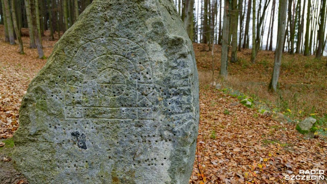 Fot. Robert Stachnik [Radio Szczecin] Wzgórze Rolanda łączy się z "Patelnią". Łobez zaprasza [WIDEO, DUŻO ZDJĘĆ]