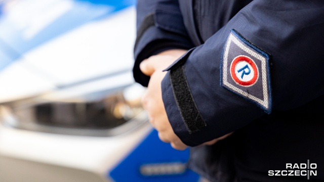 Policja ostrzega kierowców przed wzmożonym ruchem na głównych trasach i wjazdach do dużych miast. Koniec długiego weekendu to czas wzmożonej aktywności także policjantów drogówki.