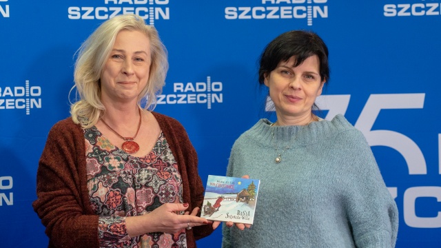 Na godz. 19 w Księgarnia Cafe - Klub Między Wierszami zaplanowano jubileuszowy koncert świąteczny na 25-lecie pracy artystycznej Basi Stępniak-Wilk. Śpiewająca autorka i kompozytorka nagrywała m.in. z Grzegorzem Turnauem.