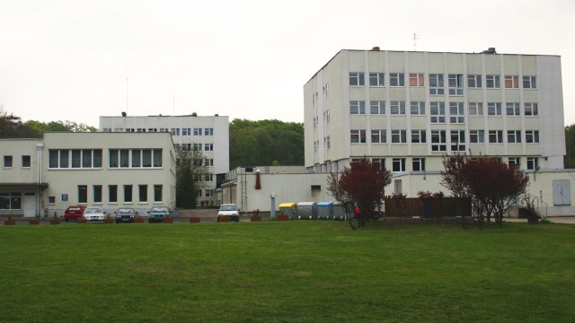 W Ośrodku Rehabilitacji Leczniczej dla Osób Dorosłych w Stanie Śpiączki działającym w Górnośląskim Centrum Rehabilitacji Repty w Tarnowskich Górach, doszło do pierwszego w historii wybudzenia pacjenta ze stanu śpiączki.