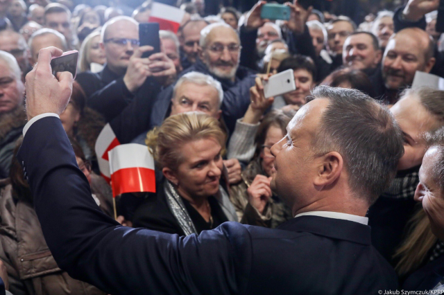 W sztabie prezydenta Andrzeja Dudy powstanie na czas kampanii komórka, która będzie zajmować się prostowaniem nieprawdziwych informacji.