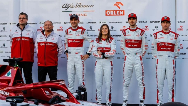 W środę na torze Circuit de Barcelona-Catalunya w Barcelonie rozpoczęły się przedsezonowe testy Formuły 1.