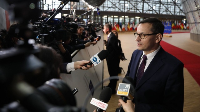 Premier Mateusz Morawiecki rozpoczął wizytę w Belgii. Weźmie udział w nadzwyczajnym unijnym szczycie poświęconemu budżetowi Wspólnoty na lata 2021-2027 w Brukseli.