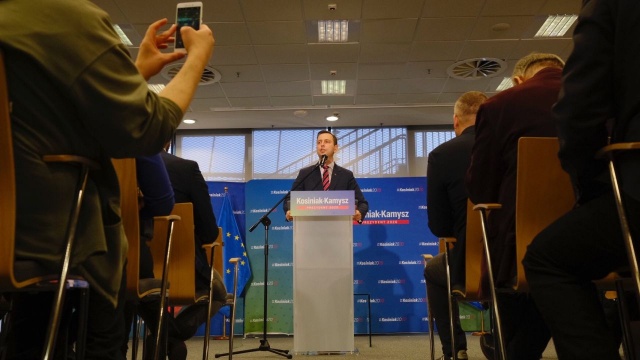 Kandydat na prezydenta Władysław Kosiniak-Kamysz powiedział, że ochrona zdrowia będzie fundamentem jego kampanii. Na Stadionie Narodowym w Warszawie odbywa się debata ekspercka kandydata PSL na prezydenta Władysława Kosiniaka-Kamysza, który w przemówieniu programowym podkreślał konieczność reformy służby zdrowia, podniesienie wynagrodzeń lekarzy i fizjoterapeutów.