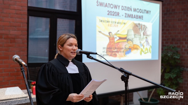 Światowy Dzień Modlitwy jest obchodzony co roku w pierwszy piątek marca. W Szczecinie nabożeństwo zakończyło się w wirydarzu kościoła ewangelicko-augsburskiego św. Trójcy przy ul. Energetyków.