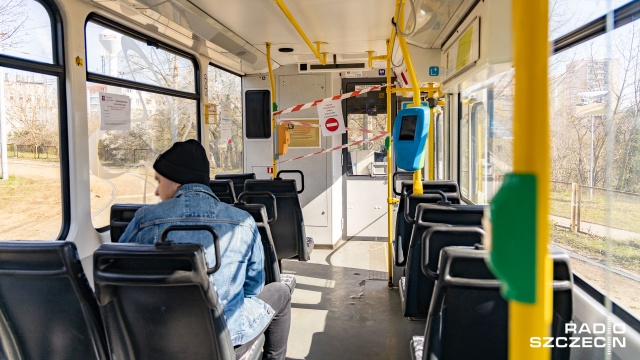 Kontrole liczby pasażerów w tramwajach i autobusach przeprowadza szczeciński Zarząd Dróg i Transportu Miejskiego.