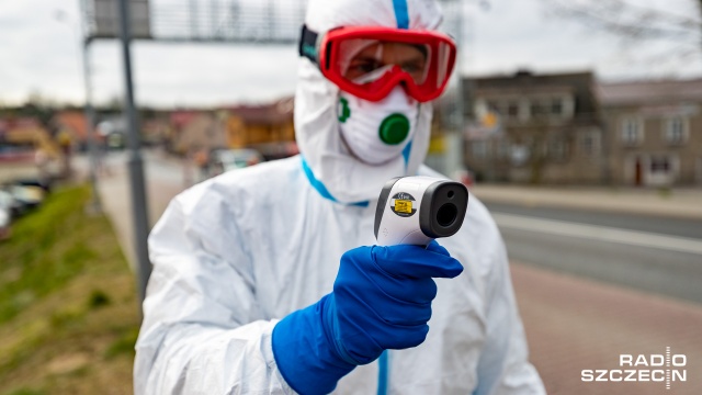 Redagowany na żywo przegląd informacji związanych z koronawirusem w Polsce.