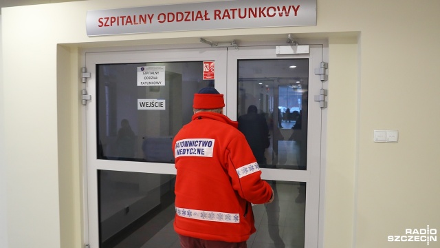 Kolejne przypadki koronawirusa wśród personelu szczecińskiego szpitala w Zdunowie. Prawdopodobnie nie ostatnie - łącznie chorych jest już siedem osób.